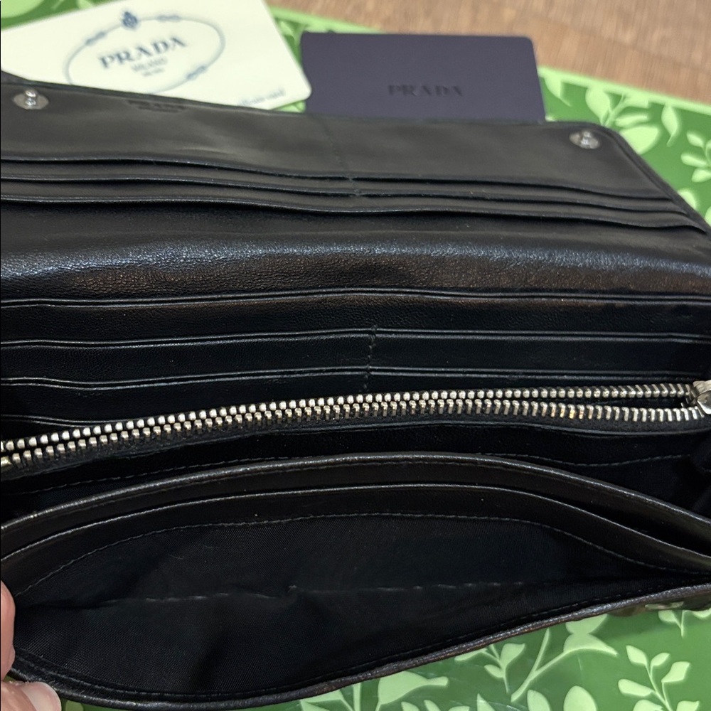 PRADA Camoflauge Tessuto Gathered Customized Wallet with COA - Picture 8 of 9